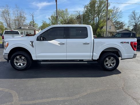 Used 2021 Ford F150 XLT w/ Equipment Group 301A Mid image 4