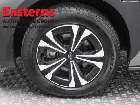 Used 2023 Subaru Solterra AWD image 31