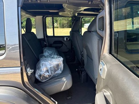 New 2026 Jeep Wrangler Unlimited Sport AWD/4WD image 23