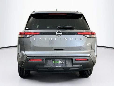 Used 2025 Nissan Pathfinder SV AWD/4WD image 7