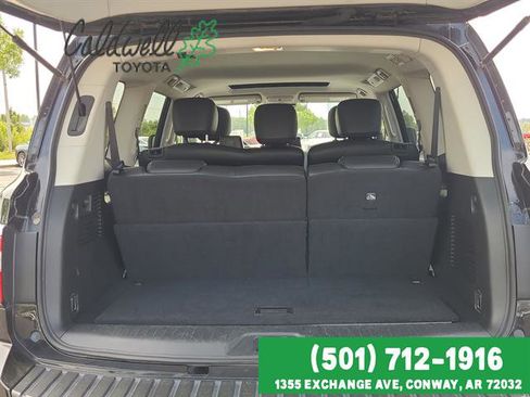 Used 2024 Nissan Armada SL image 16