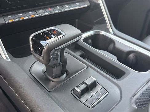 Used 2024 GMC Sierra 1500 Denali w/ Denali Reserve Package image 19