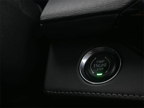 Used 2025 Buick Enclave Preferred image 14