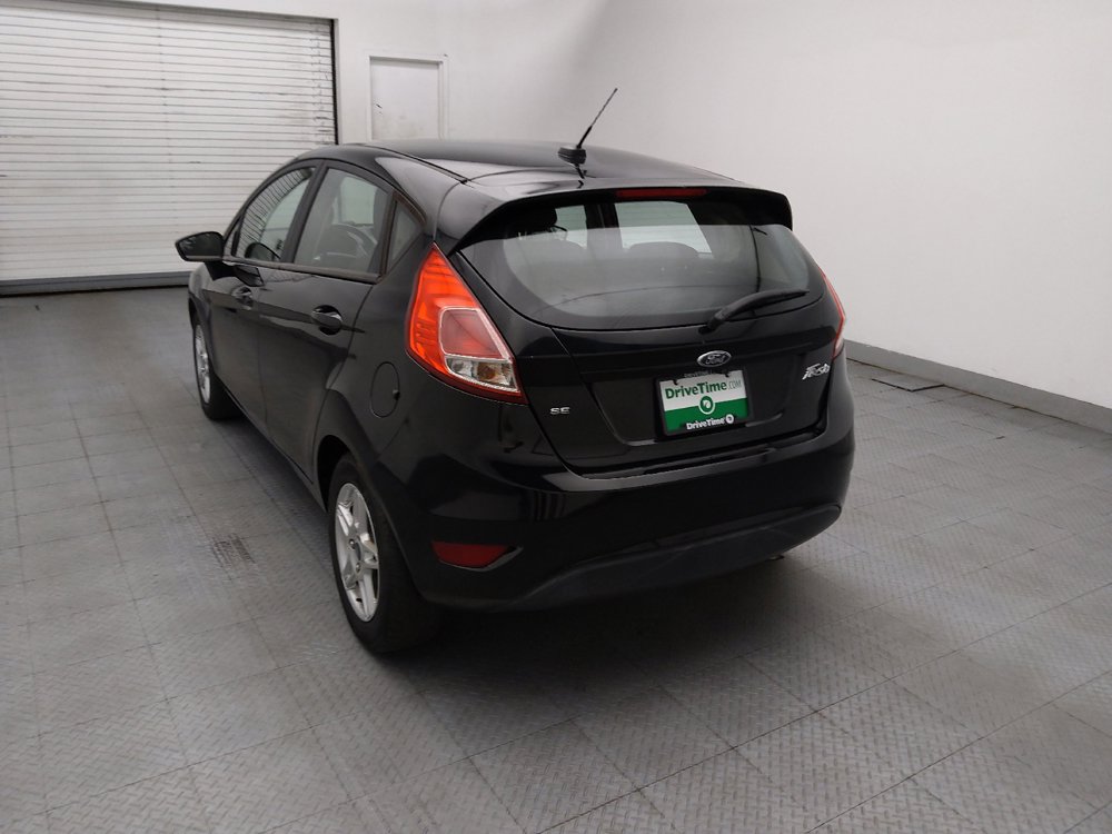 Used 2018 Ford Fiesta SE FWD image 5