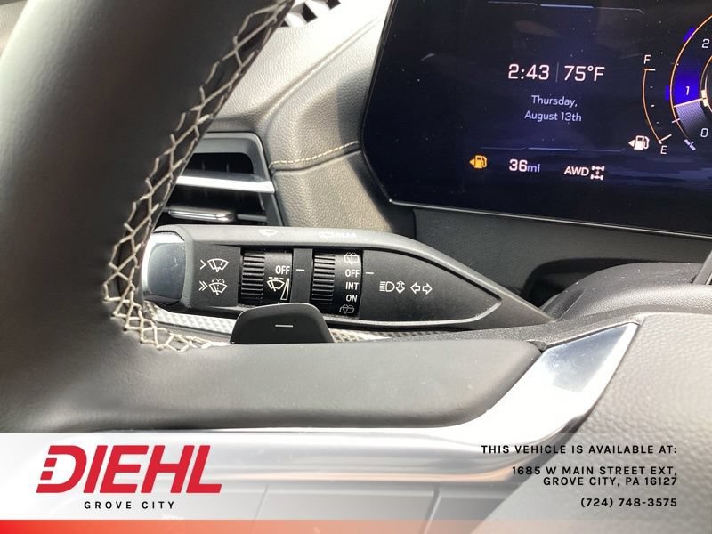 Used 2024 Chevrolet Traverse RS AWD/4WD image 36