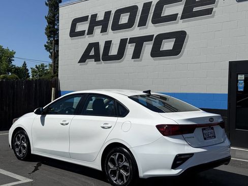 Used 2021 Kia Forte LXS FWD image 21