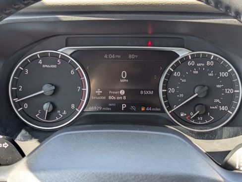 Used 2025 Nissan Rogue SV AWD/4WD image 21