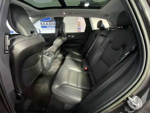 Used 2023 Volvo XC60 B5 Ultimate w/ Climate Package AWD/4WD image 31