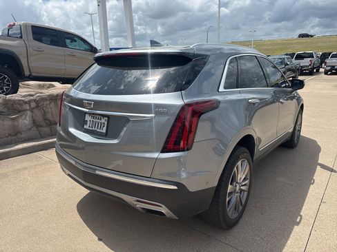 Used 2023 Cadillac XT5 Premium Luxury w/ Technology Package image 5