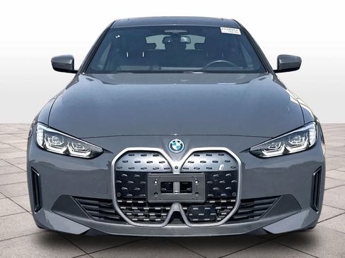 Used 2023 BMW i4 eDrive40 RWD image 2
