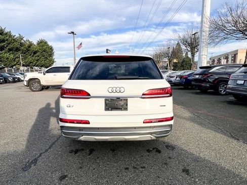 Used 2024 Audi Q7 2.0T Premium Plus image 8