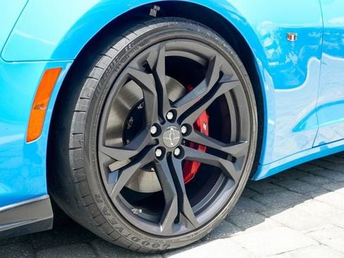 Used 2022 Chevrolet Camaro SS RWD image 44