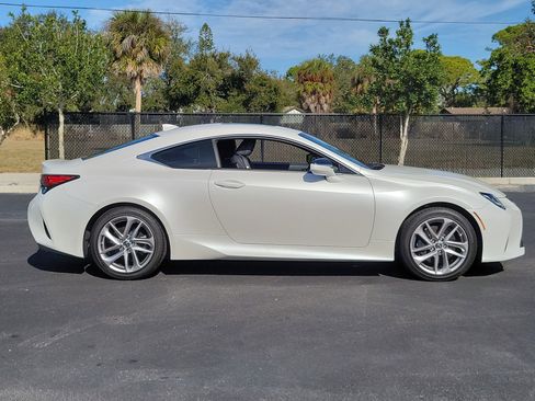 Used 2022 Lexus RC 300 image 7