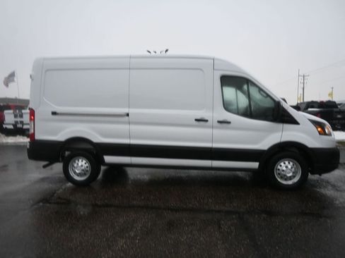 New 2026 Ford Transit 250 148 Medium Roof Extended AWD w/ Load Area Protection Package image 4