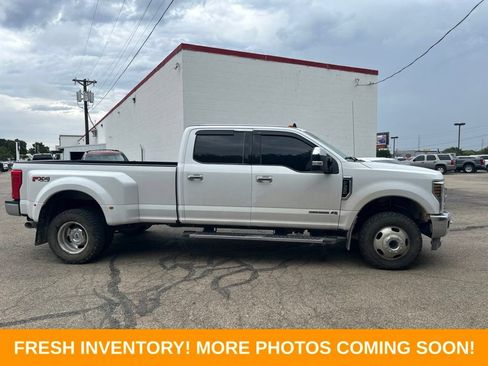 Used 2019 Ford F350 XLT w/ XLT Premium Package AWD/4WD image 2