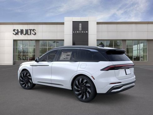 New 2026 Lincoln Nautilus Black Label w/ Jet Appearance Package image 4