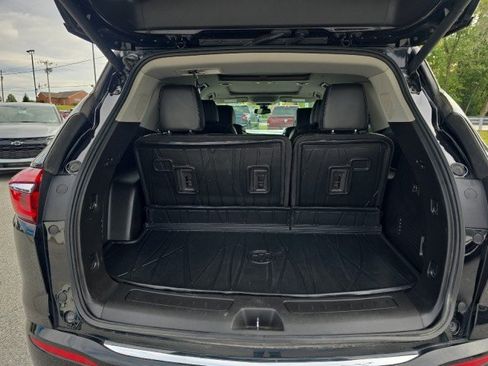 Used 2021 Buick Enclave Avenir w/ Avenir Technology Package image 29