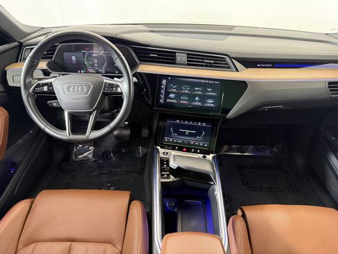 Certified 2024 Audi Q8 e-tron Prestige w/ Prestige Package image 23