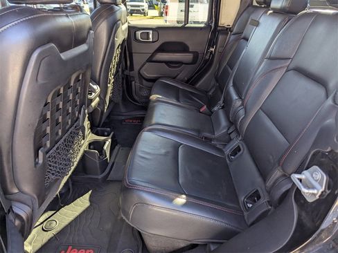 Used 2020 Jeep Gladiator Rubicon image 17