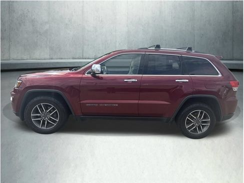Used 2019 Jeep Grand Cherokee Limited w/ Luxury Group II AWD/4WD image 2