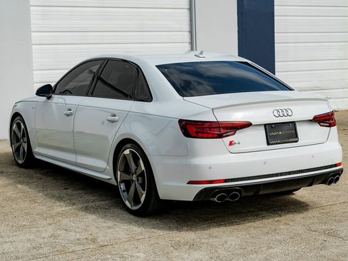 Used 2018 Audi S4 Premium Plus w/ Navigation Package image 10