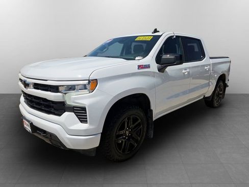 Used 2023 Chevrolet Silverado 1500 RST w/ Z71 Off-Road Package AWD/4WD image 12