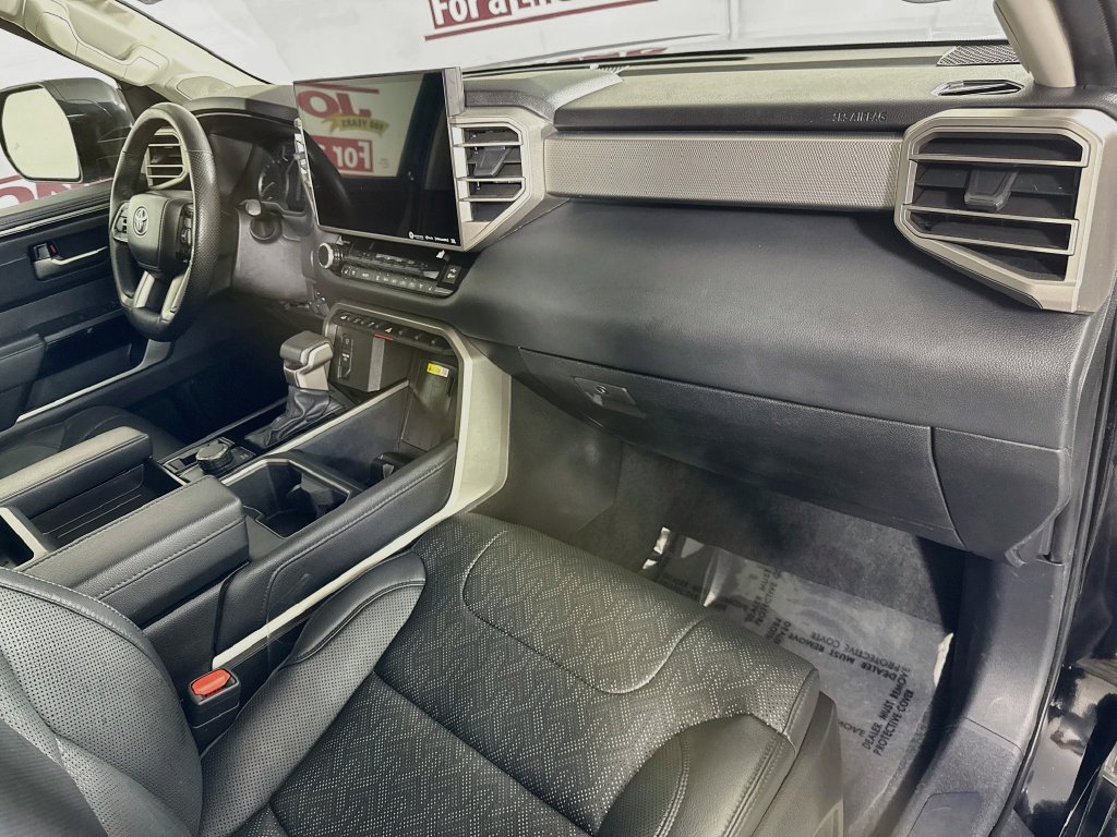 Used 2023 Toyota Tundra Limited AWD/4WD image 31