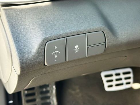 New 2026 Hyundai Elantra SEL Sport Premium FWD image 10
