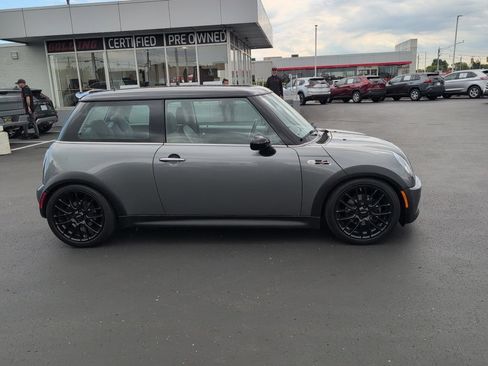Used 2003 MINI Cooper S FWD image 3