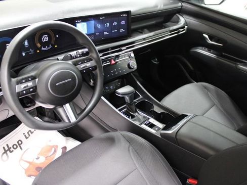 Used 2025 Hyundai Tucson SEL FWD image 44