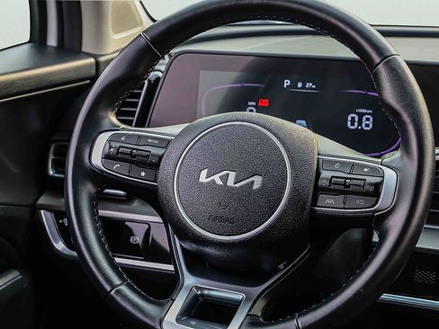 Certified 2024 Kia Sportage EX AWD/4WD image 14