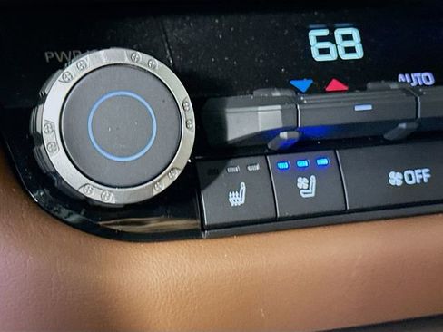 Used 2025 Toyota Tundra 1794 Edition image 22