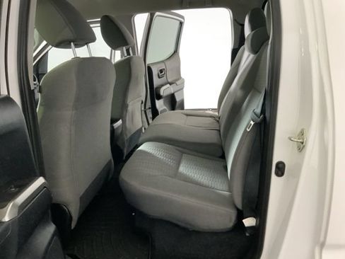 Used 2017 Toyota Tacoma SR5 w/ Tow Package AWD/4WD image 31