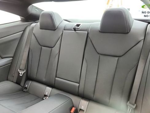 Used 2026 BMW M440i Coupe RWD image 26