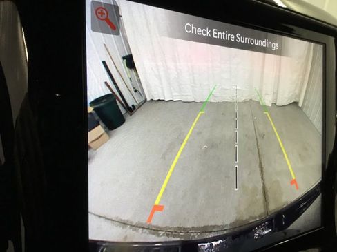 Used 2022 RAM 1500 Laramie image 10