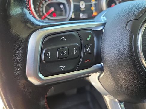 Used 2020 Jeep Gladiator Rubicon AWD/4WD image 12