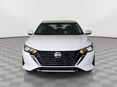 Certified 2025 Nissan Sentra S FWD image 3