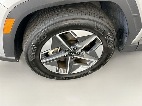 Used 2025 Hyundai Tucson SEL AWD/4WD image 11