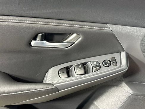 Certified 2025 Nissan Sentra SV w/ All-Weather Package image 14