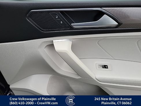 Certified 2023 Volkswagen Tiguan SE AWD/4WD image 41