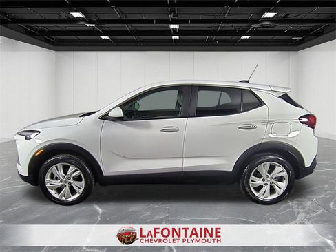 Used 2024 Buick Encore GX Preferred w/ Comfort Package image 5
