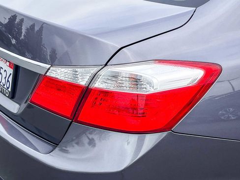 Used 2014 Honda Accord EX image 8