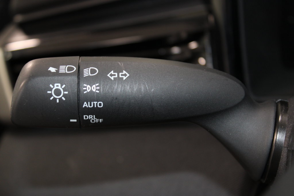 Used 2025 Toyota Camry LE FWD image 29