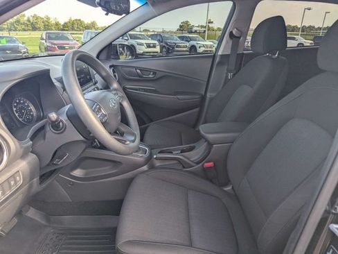 Used 2022 Hyundai Kona SEL FWD image 7