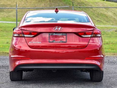 Used 2018 Hyundai Elantra SEL FWD image 4