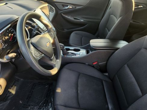 Used 2024 Chevrolet Malibu LT image 8