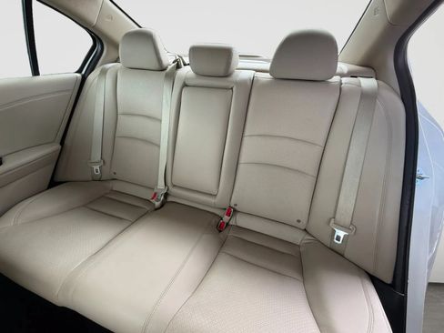 Used 2017 Honda Accord Touring image 15