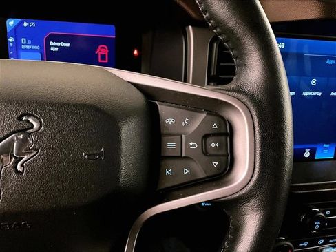 Used 2021 Ford Bronco Outer Banks w/ Sasquatch Package AWD/4WD image 18