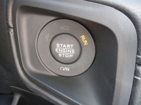 New 2026 Jeep Gladiator Sport image 19