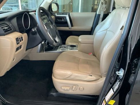 Used 2013 Toyota 4Runner SR5 w/ Convenience Pkg AWD/4WD image 3